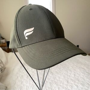 Fabletics Green Adjustable Velcro Trucker Hat